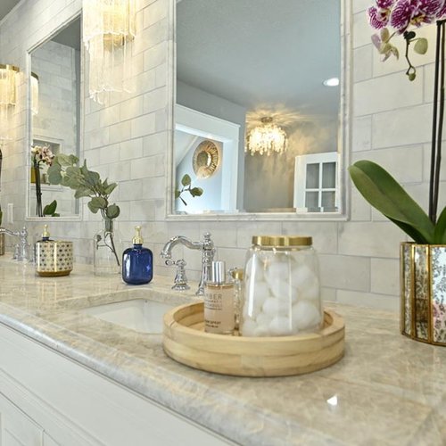 Bathroom Wall Tile Porcelain -  Gilbert's CarpetsPlus COLORTILE in Big Rapids, MI